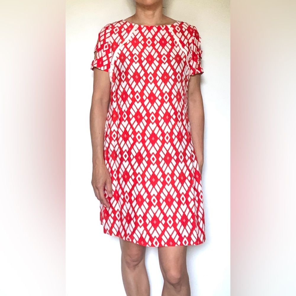 Alice and Trixie silk shift dress with cutout shoulder detail size S, EUC.